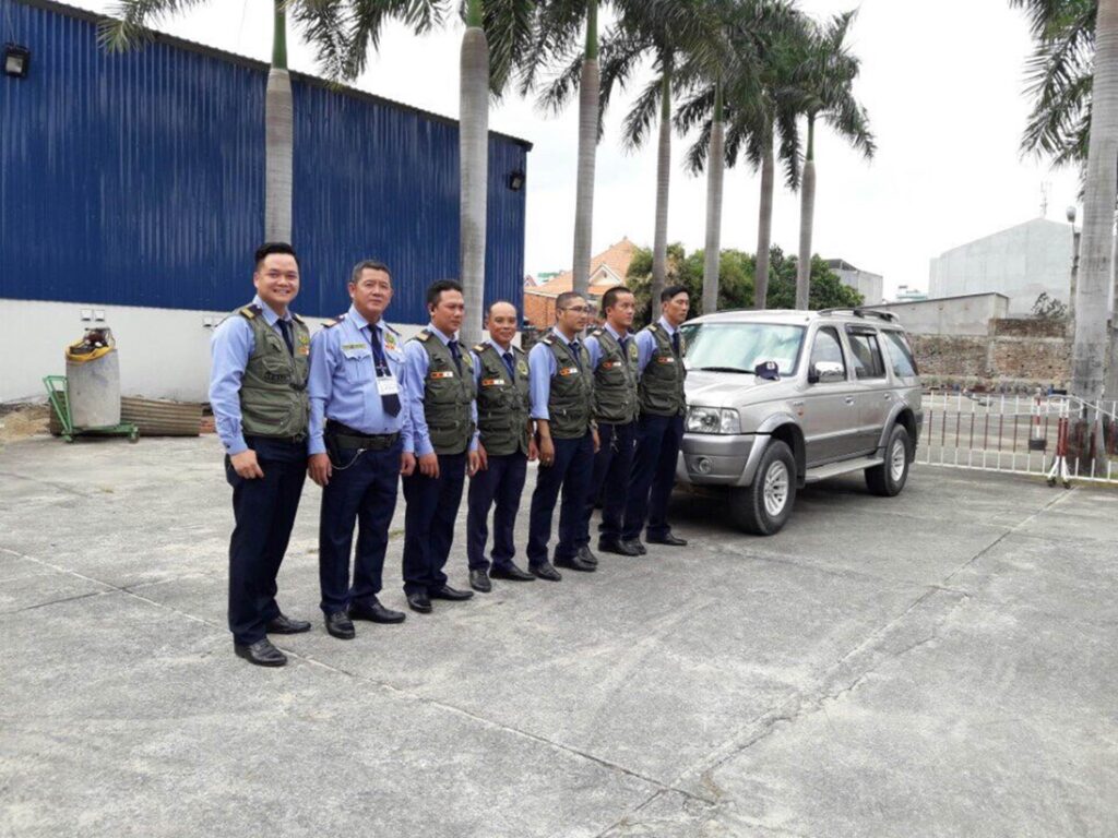 Bảo vệ nhà riêng biệt thự tại Hà Tĩnh