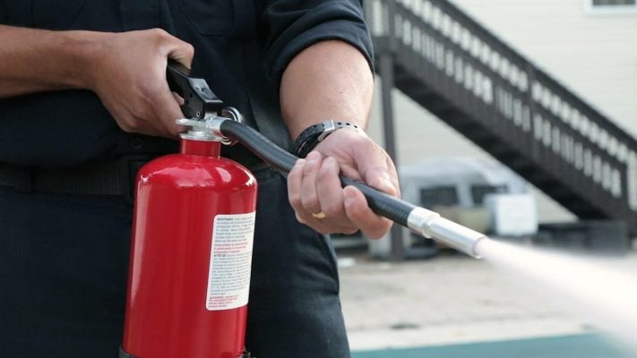 Sử Dụng Bình Chữa Cháy Bột