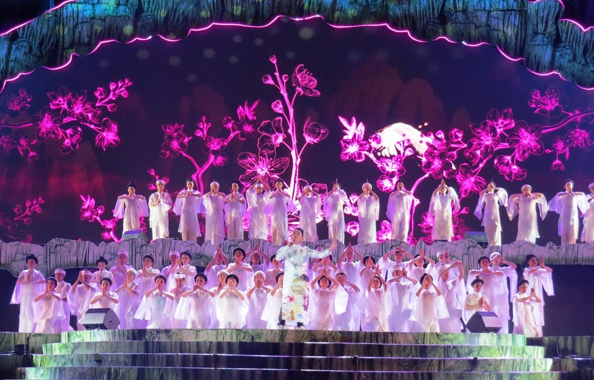 Sự Kiện