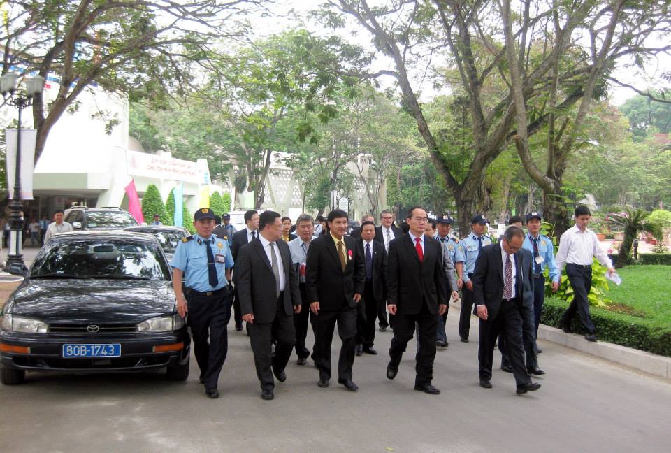 Dịch Vụ Bảo Vệ Yếu Nhân của Thiên Long Hoàng – VIP & VVIP