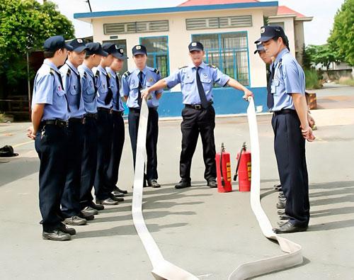 Dịch vụ bảo vệ khu công nghiệp PHÚ VINH Hà Tĩnh